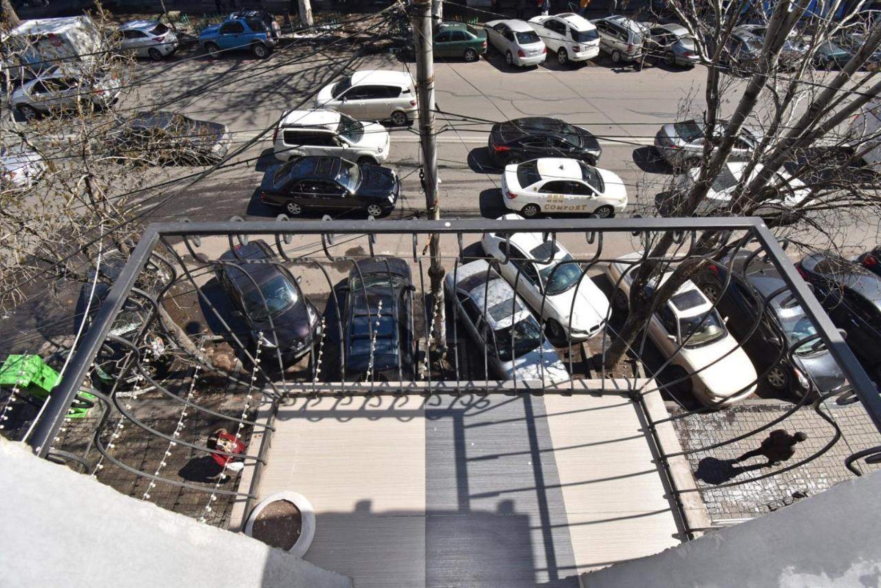Прекрасная 4-Ех Комнатная Квартира В Самом Центре Yerevan Bagian luar foto